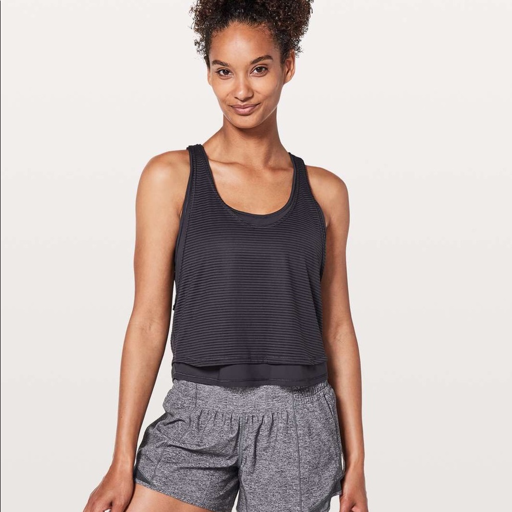 Lululemon lean in tank - boysenberry